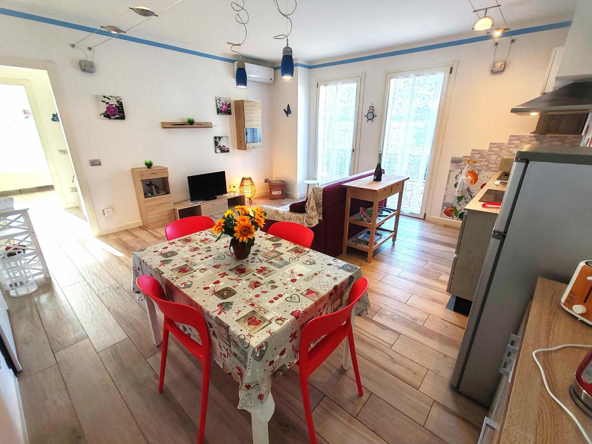 Butterfly Apt In Suna With Garage Verbania Zewnętrze zdjęcie