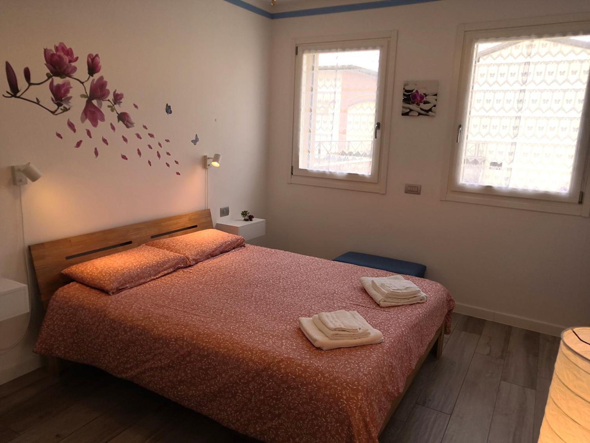 Butterfly Apt In Suna With Garage Verbania Zewnętrze zdjęcie